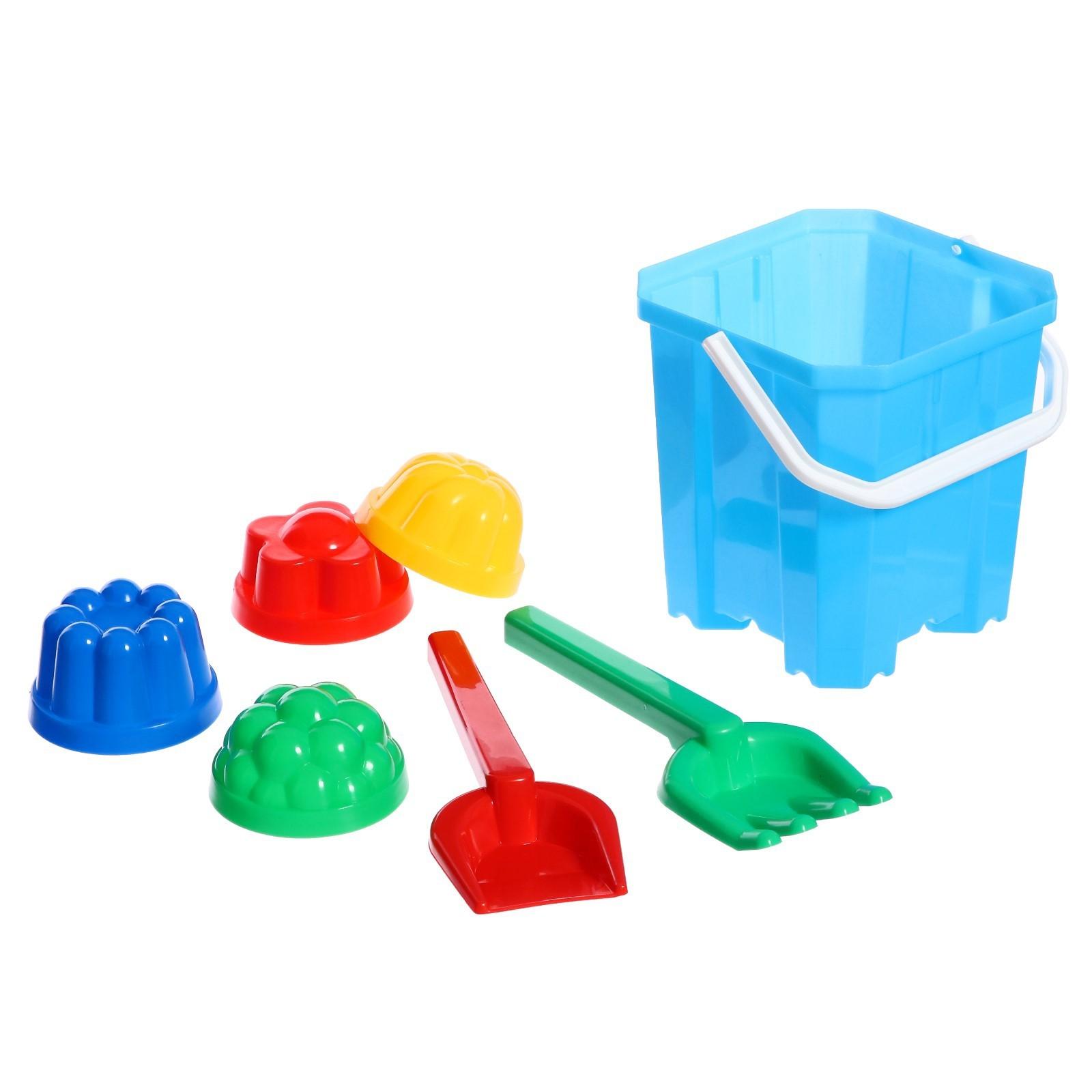 Песочный набор: ведёрко, лопатка, грабельки , 4 формочки