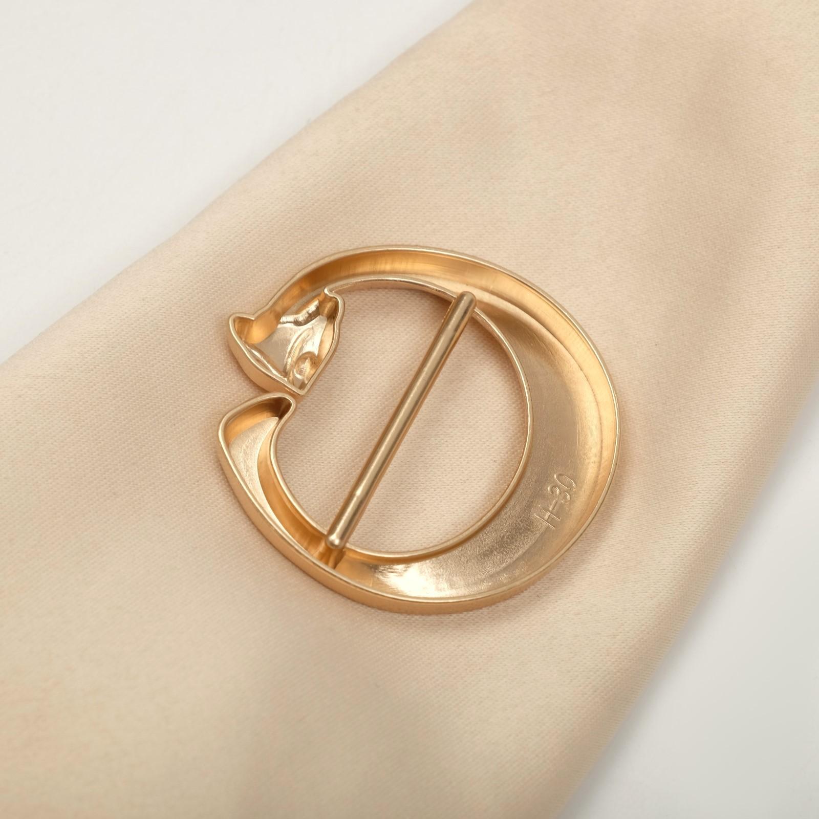 Пряжка для платка 