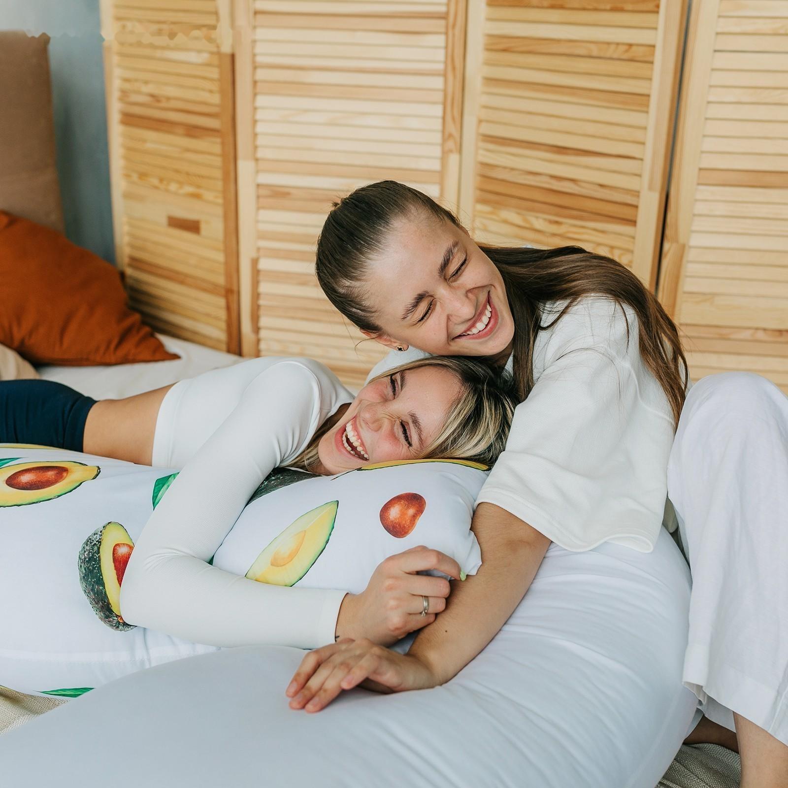 Подушка-обнимашка, белая