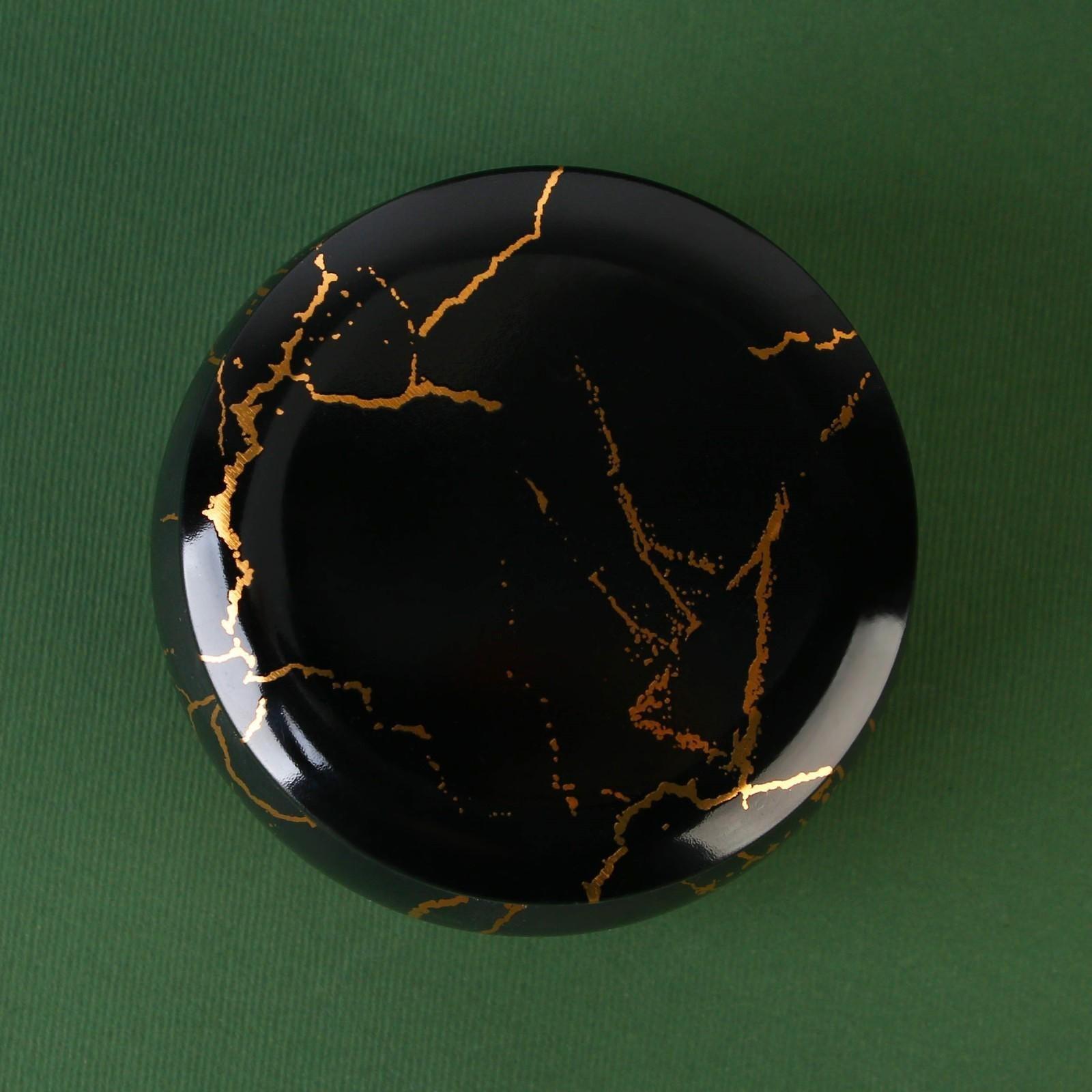 Новогодняя свеча в банке «Роскошного года», ваниль, высота 5 см