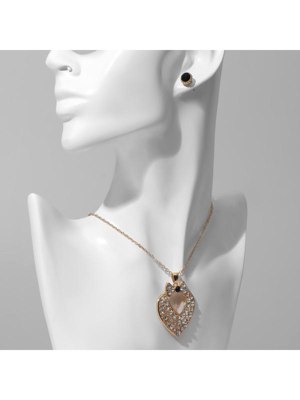 Гарнитур 2 предмета: серьги, кулон 