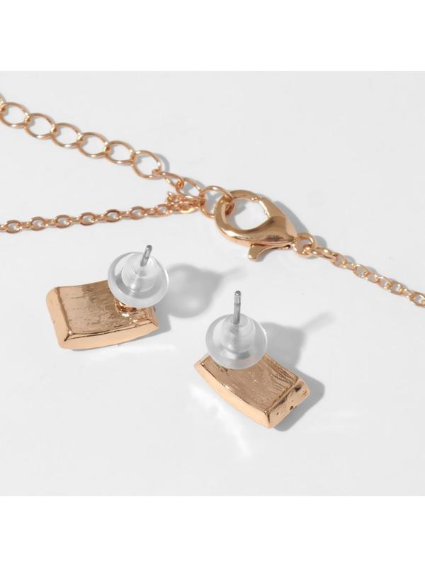 Гарнитур 2 предмета: серьги, кулон 