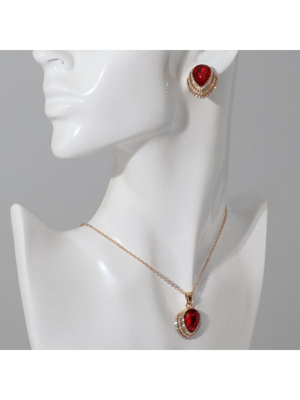 Гарнитур 2 предмета: серьги, кулон 