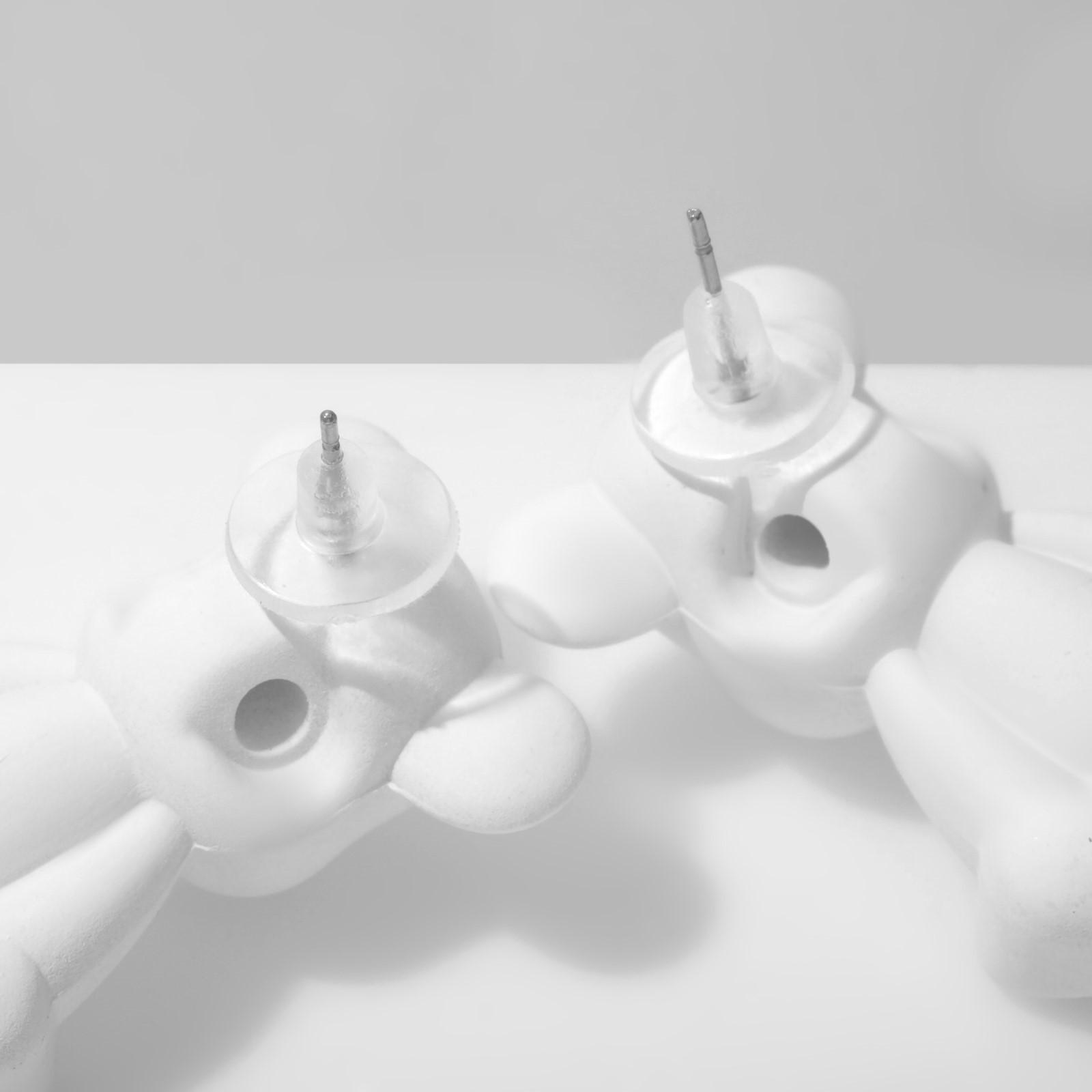 Серьги пластик 