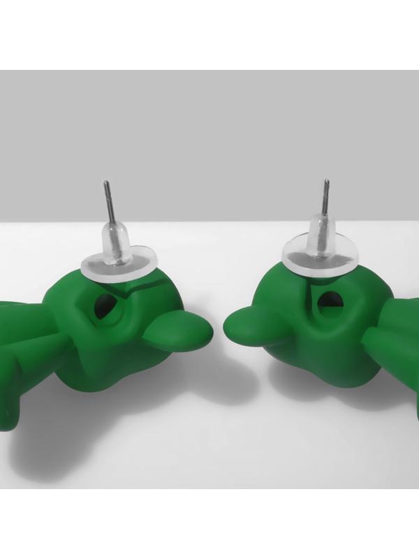 Серьги пластик 