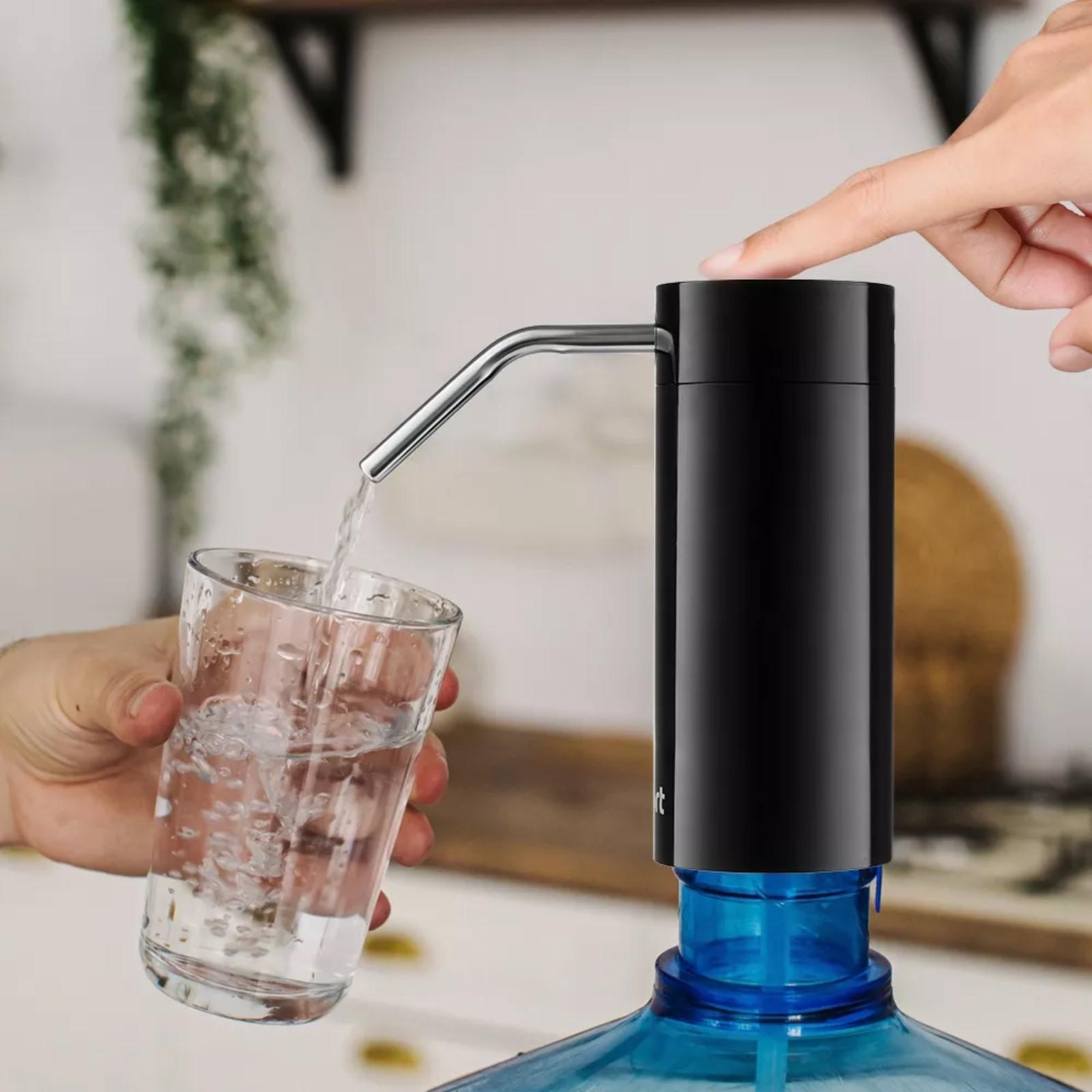 Помпа для воды Kitfort КТ-2059-1, электрическая, под бутыль от 5 до 19 л, чёрная