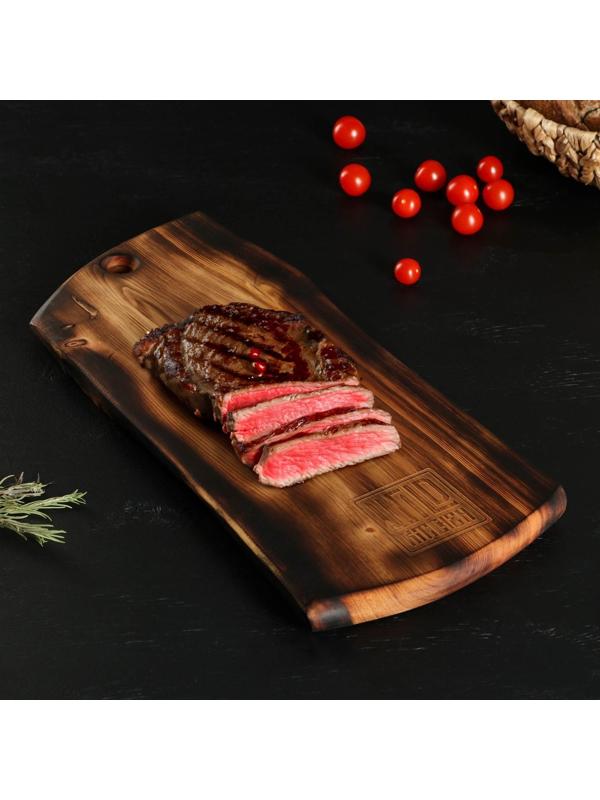 Разделочная доска в обжиге Wild Kitchen «Настоящий мужик пахнет шашлыком и дымом», цельный массив кедра