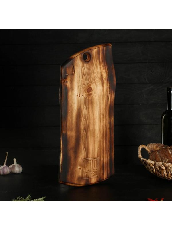 Разделочная доска в обжиге Wild Kitchen «Настоящий мужик пахнет шашлыком и дымом», цельный массив кедра