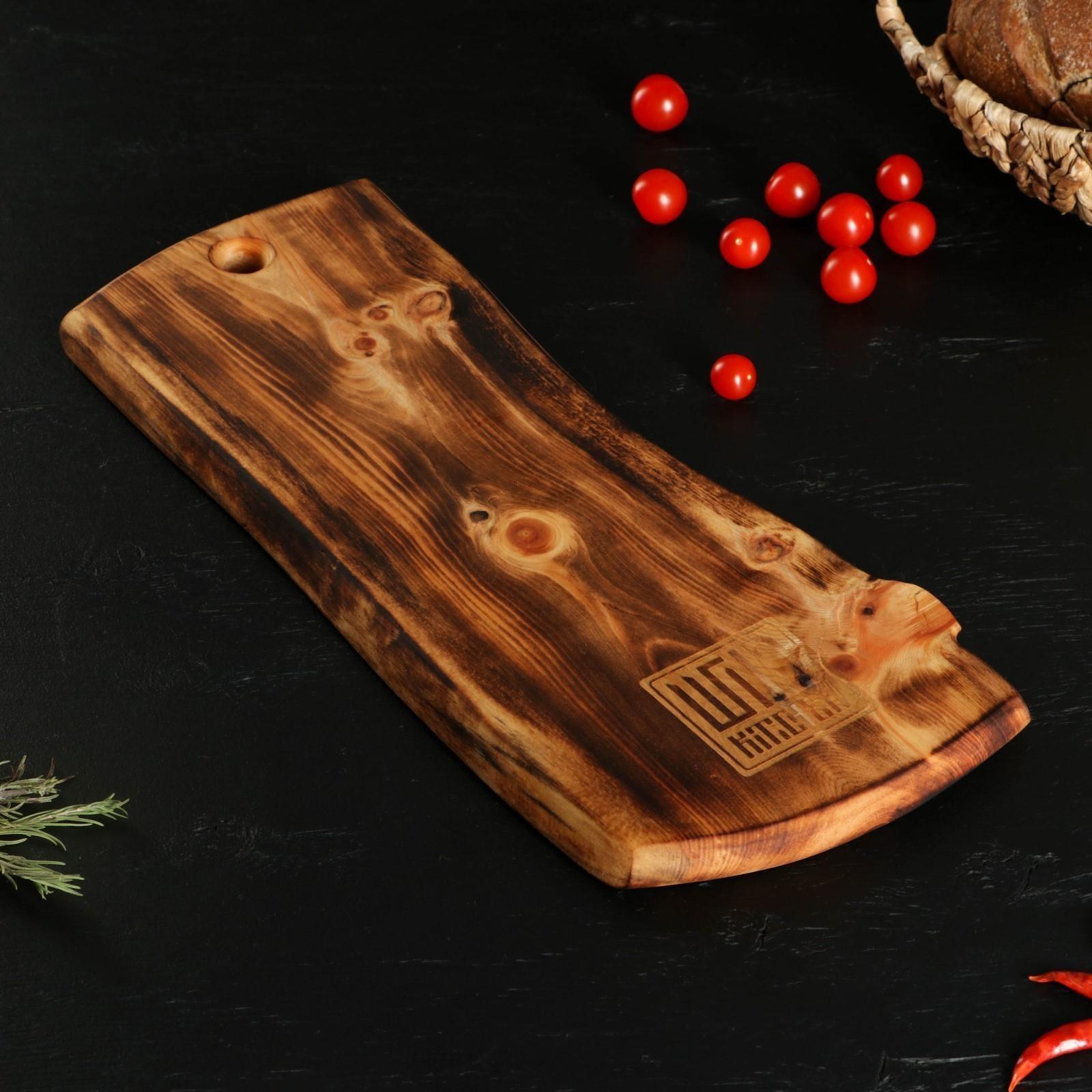 Разделочная доска в обжиге с кровостоком Wild Kitchen, 50×20-25×2,5 см, цельный массив кедра