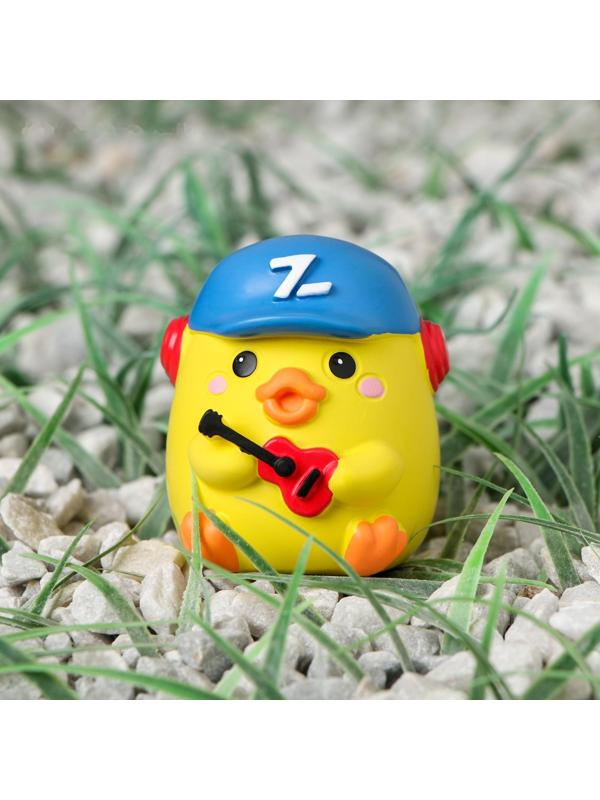 Утёнок на панель авто, 