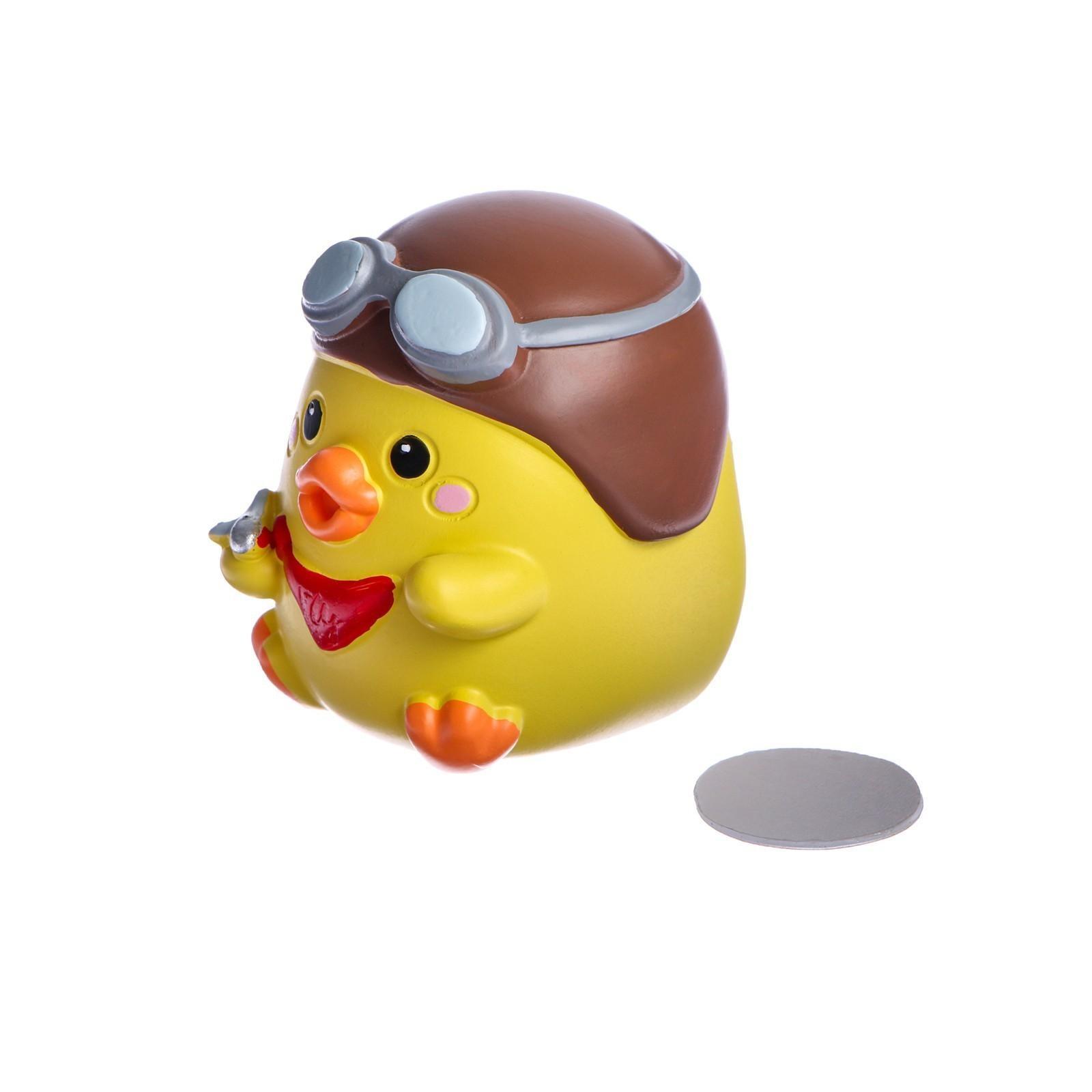 Утёнок на панель авто, 