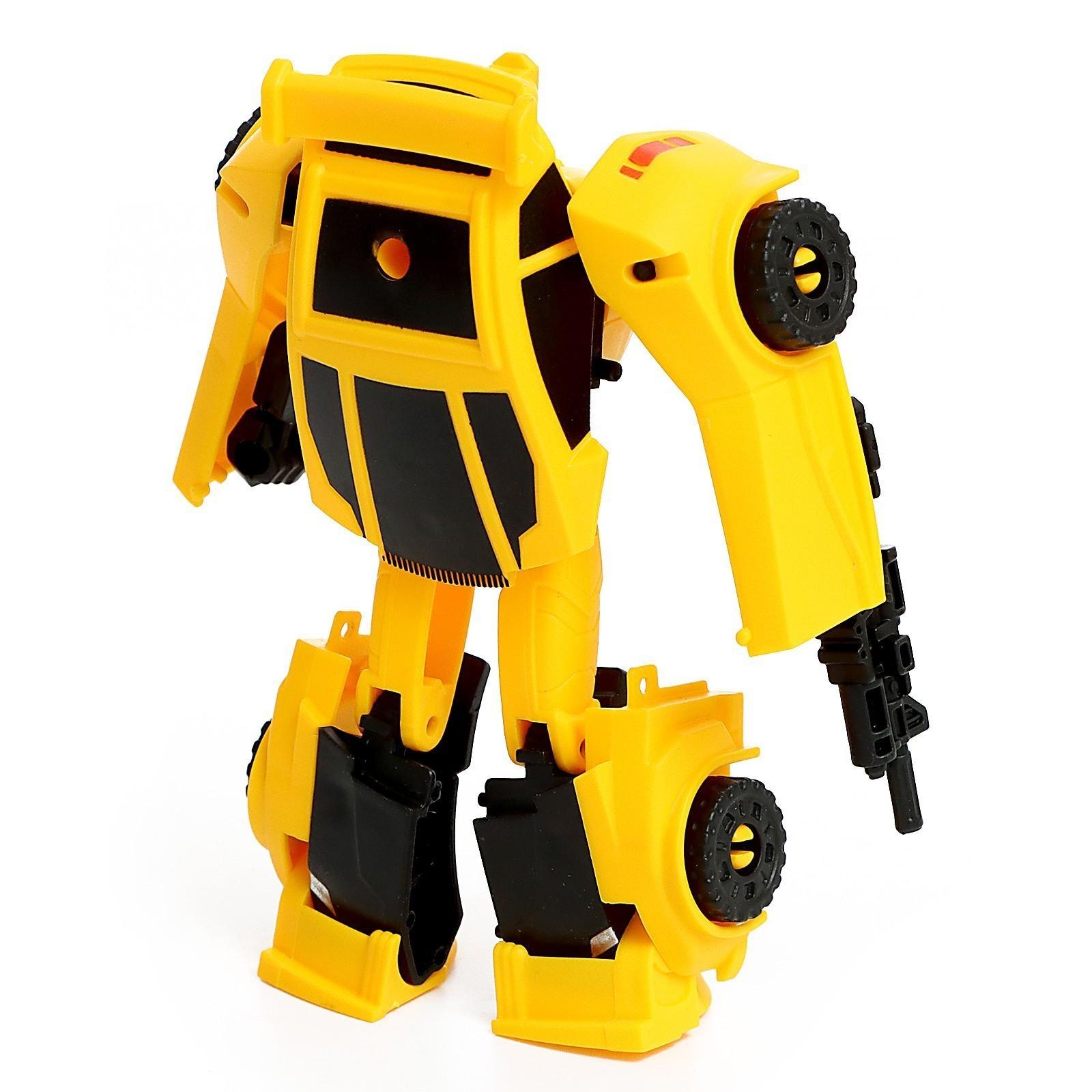 Робот «Автобот», трансформируется