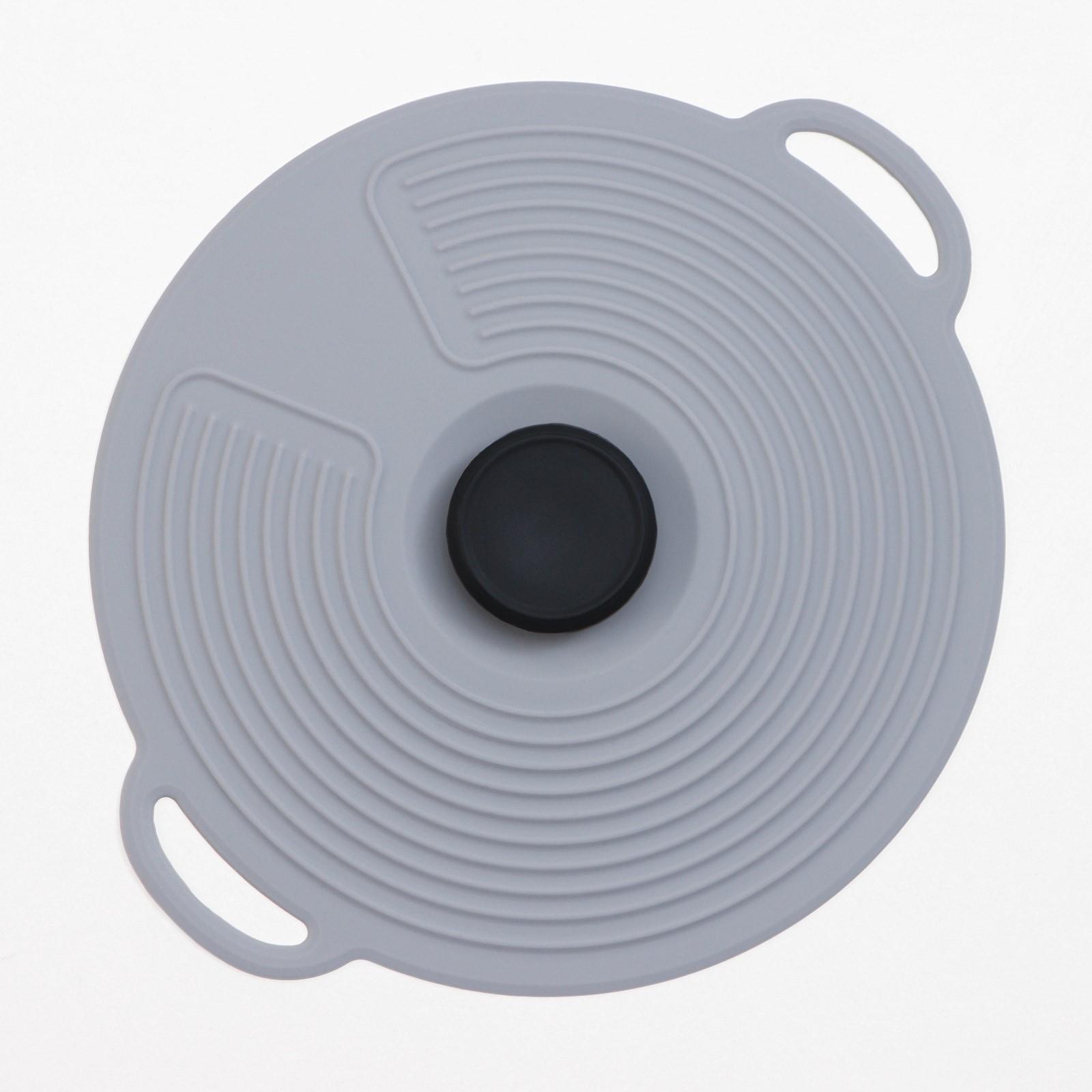 Силиконовая универсальная крышка Доляна, d=22,5 см, цвет серый