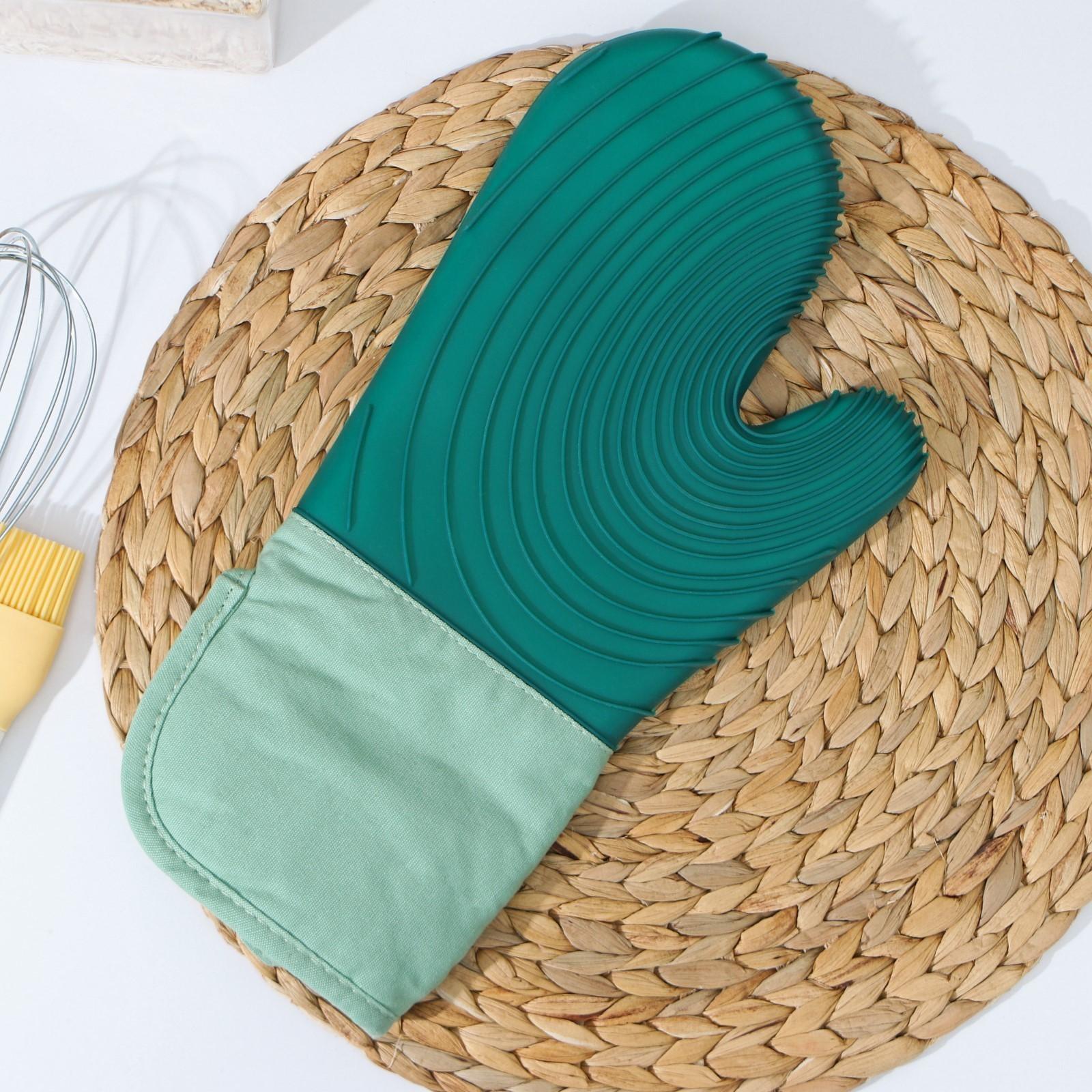 Рукавица для горячего с манжетой Доляна «Профи» 34×17,5×2см, цвет зелёный