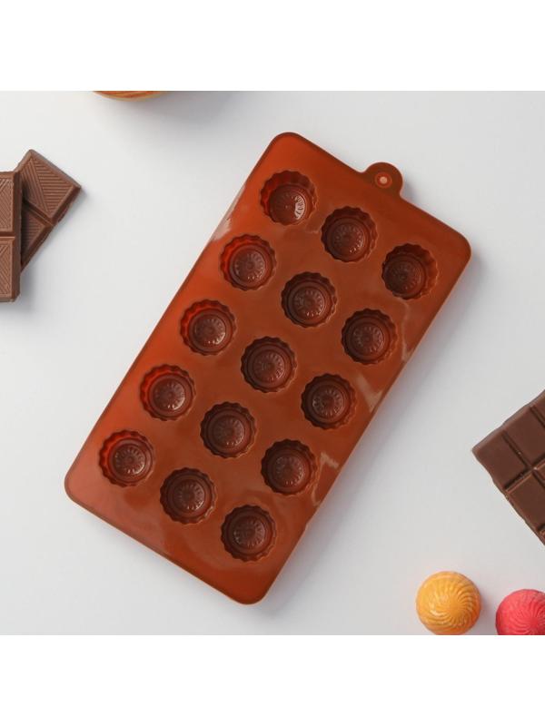 Форма силиконовая для льда и кондитерских украшений Доляна «Конди», 20×11×1,5см (2,5×2,5×1,5 см), 15 ячеек, цвет коричневый