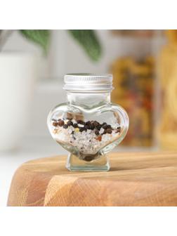 Баночка стеклянная для специй с пластиковой крышкой «Сердце», 60 мл, 6×3,9×7,5 см
