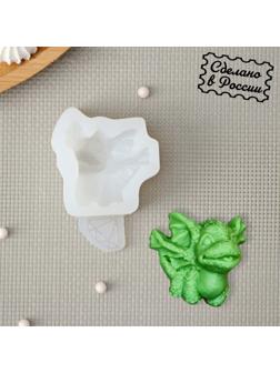 Силиконовая форма «Конфетка дракоша», размеры 3,8×3,8 см, толщина 2,2 см, цвет прозрачный