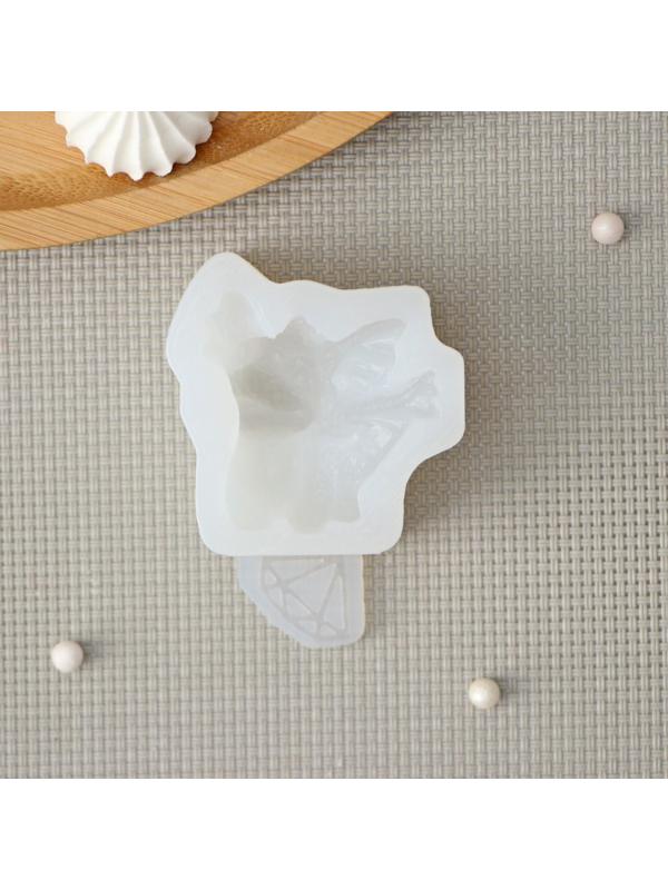 Силиконовая форма «Конфетка дракоша», размеры 3,8×3,8 см, толщина 2,2 см, цвет прозрачный