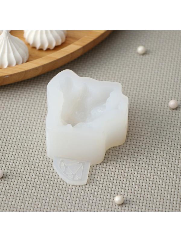 Силиконовая форма «Конфетка дракоша», размеры 3,8×3,8 см, толщина 2,2 см, цвет прозрачный