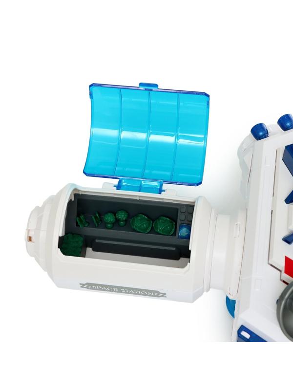 Парковка «Космическая станция»