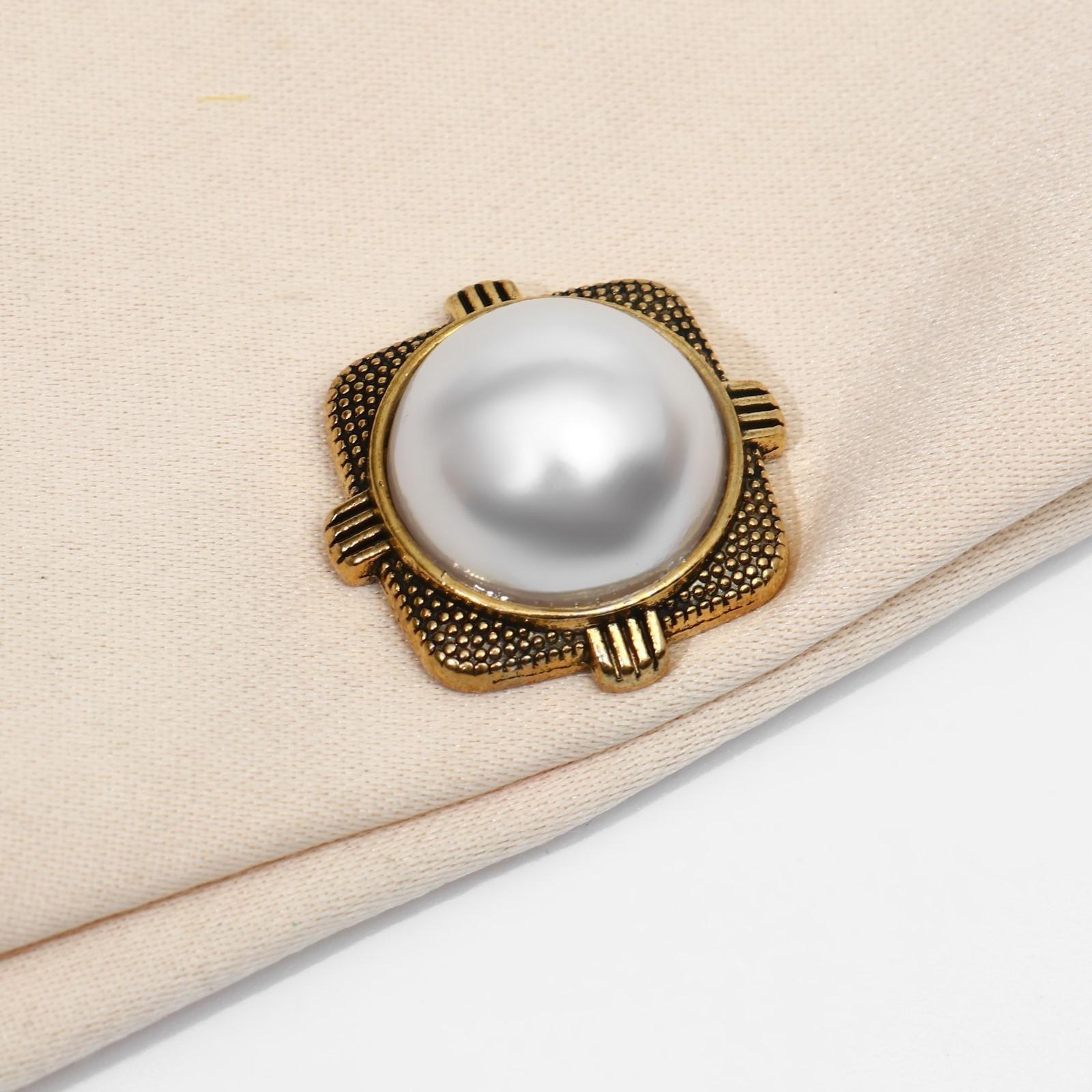 Магнит для платка 