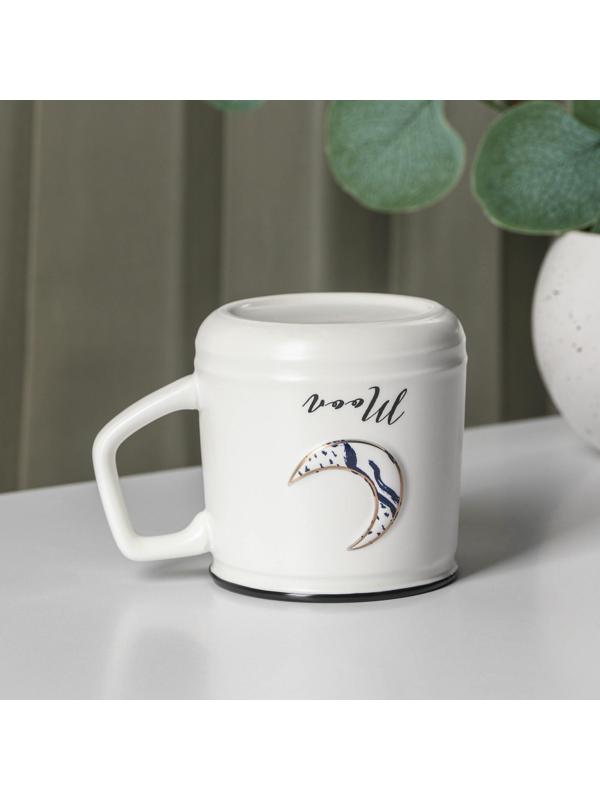 Кружка керамическаяс крышкой и ложкой Moon, 350 мл, цвет белый