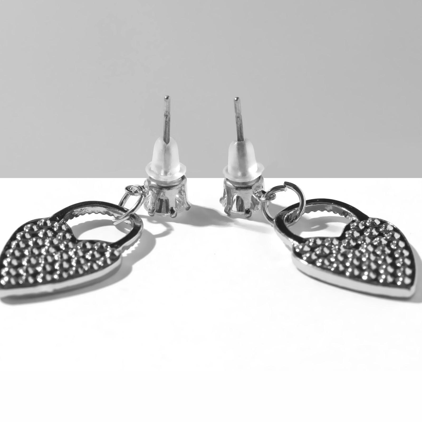 Серьги со стразами 