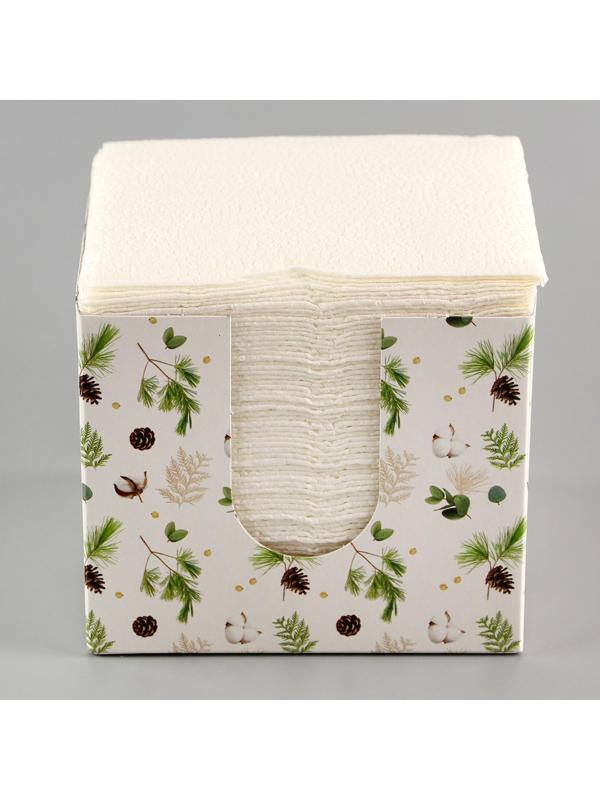 Салфетки в коробке интерьерные «Новогодние шишки» 75 листов