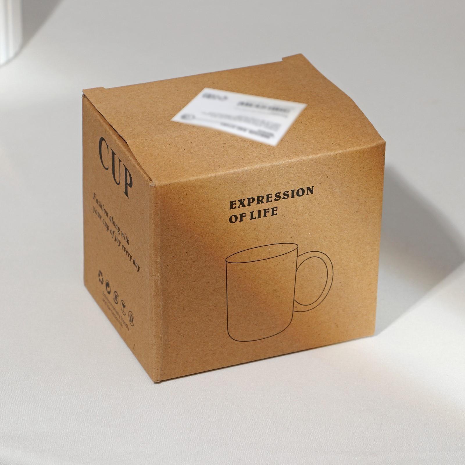 Кружка фарфоровая «Золотая линия», 130 мл, цвет белый