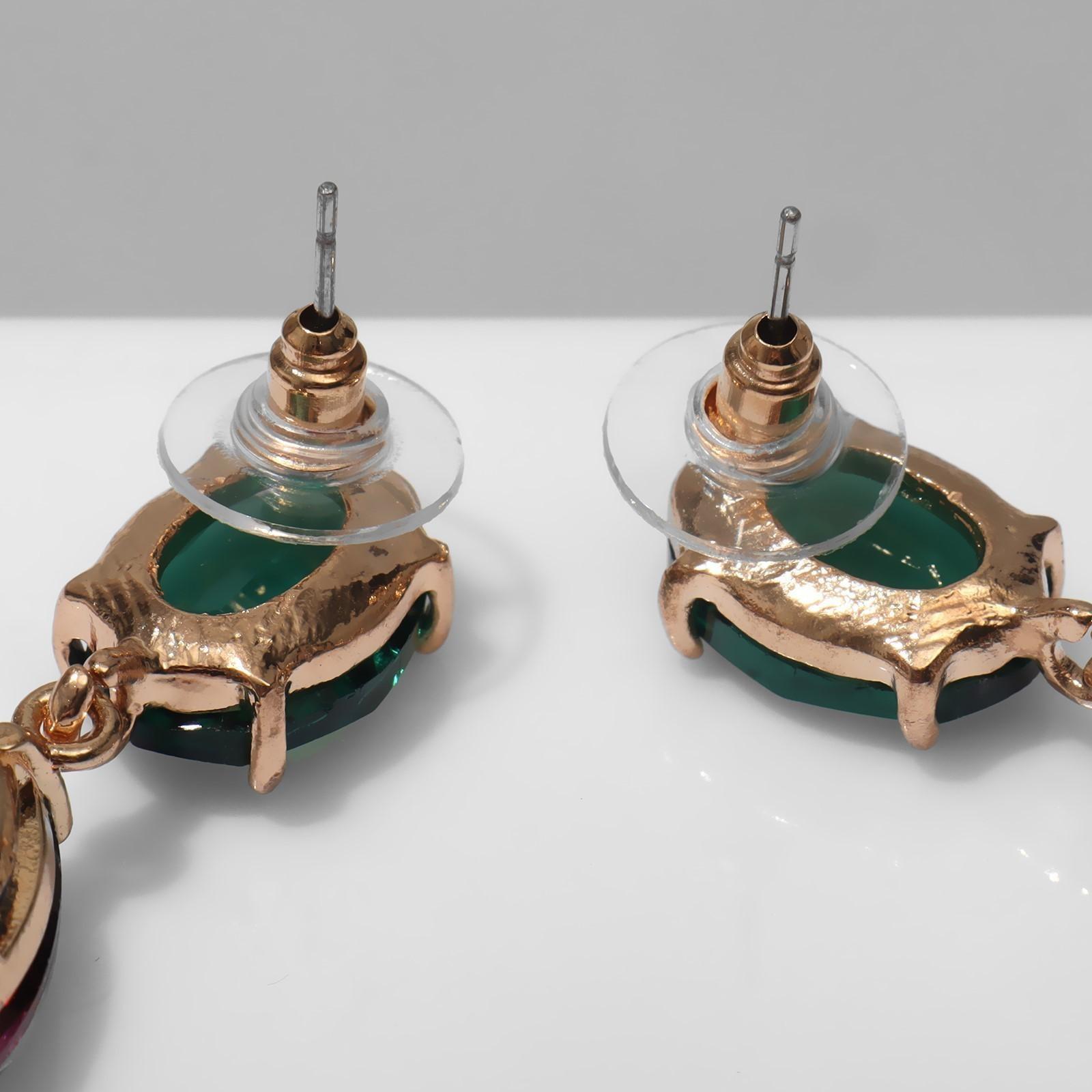 Серьги со стразами 