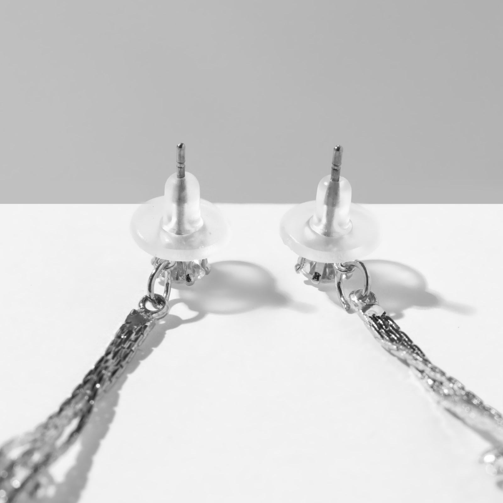 Серьги висячие со стразами 