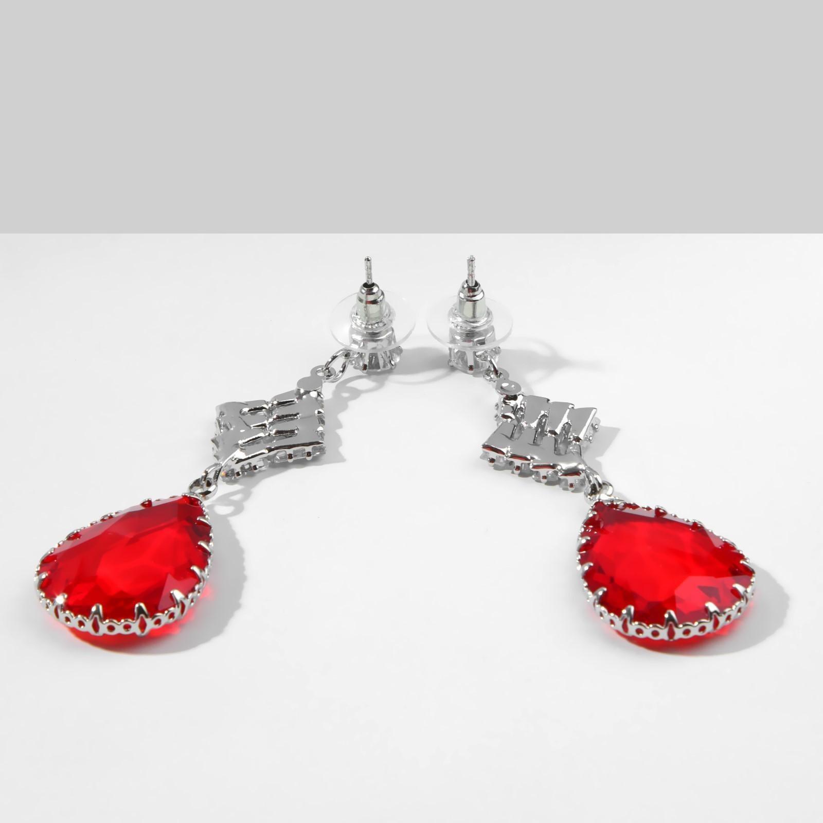 Серьги со стразами 