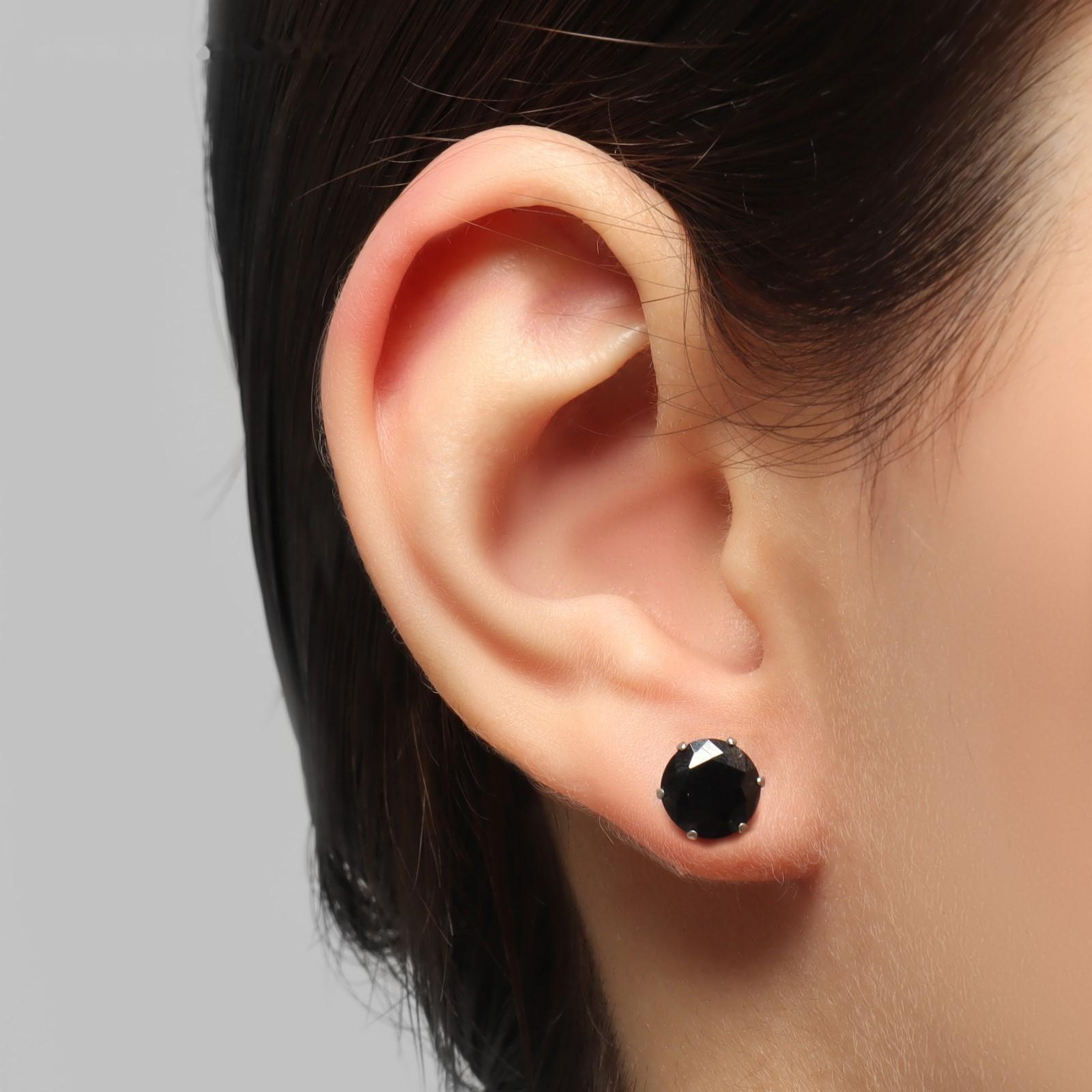 Серьги со стразами 