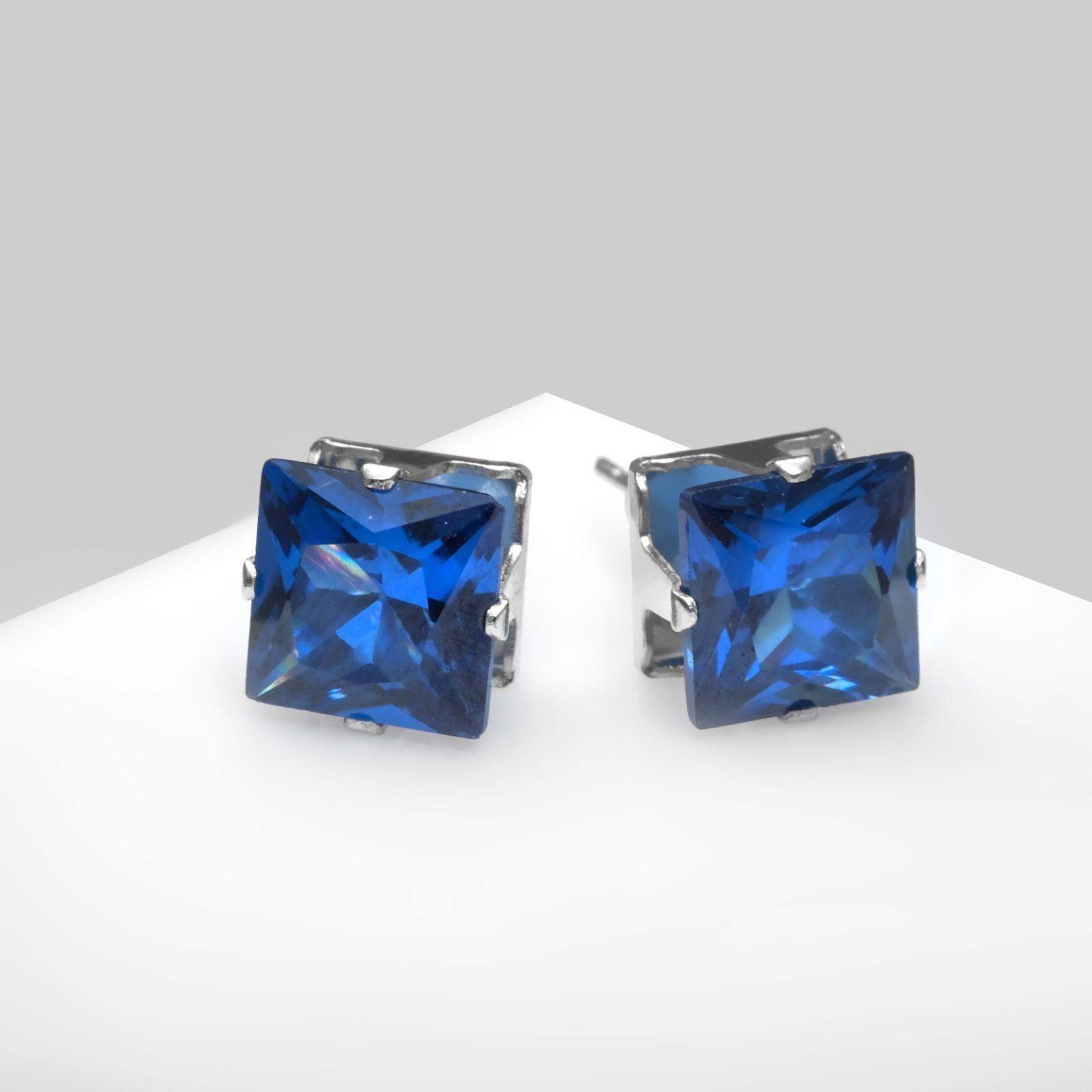 Серьги со стразами 