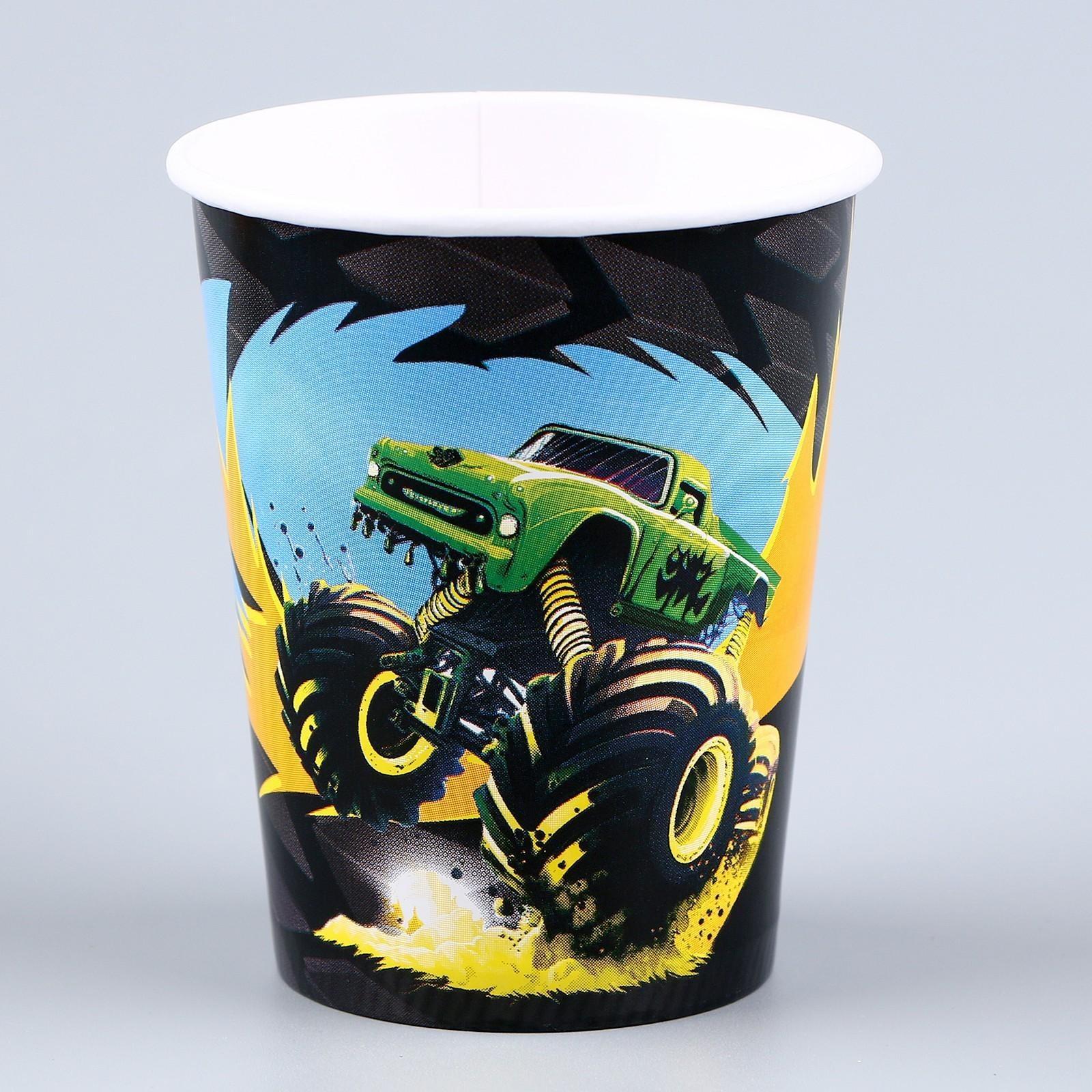 Набор бумажной посуды «Тачка»: 6 тарелок, 1 гирлянда, 6 стаканов, 6 колпаков