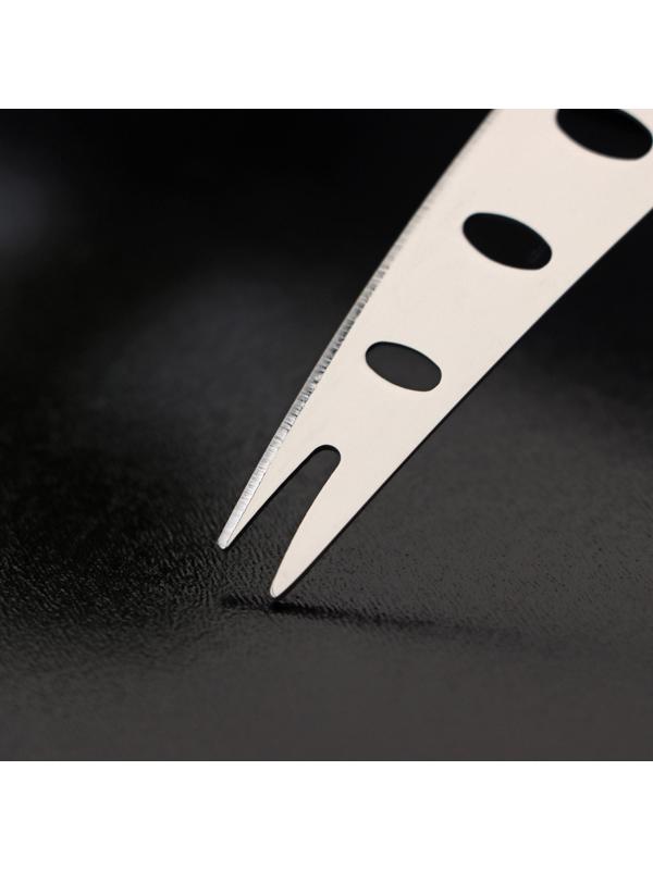 Нож для сыра Доляна «Ломоть», ручка из гевеи, 13,9×3 см