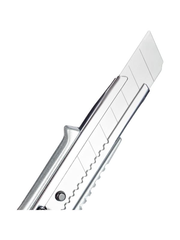 Нож универсальный Attache Selection 18 мм метал. с цинковым покрытием