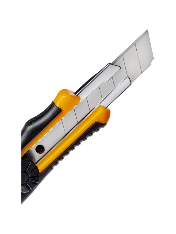 Нож универсальный 18 мм Attache Selection  с рез.вставками