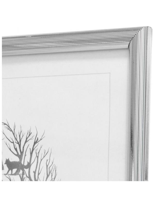 Рамка пластиковая А 4 серебряного цвета 513