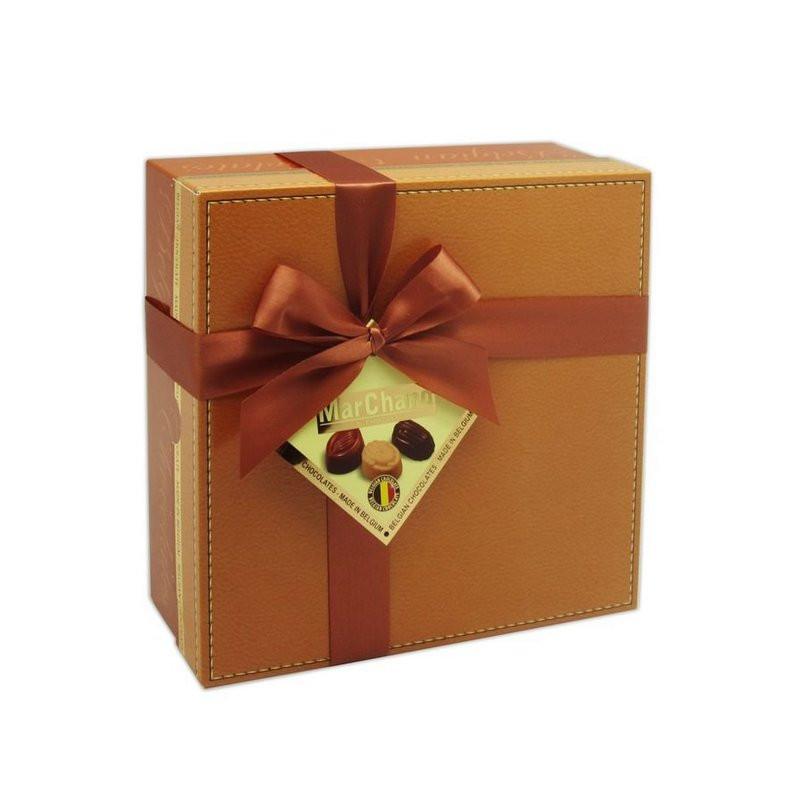 Набор шоколадных конфет  Пралине Маршанд  ассорти из 16 видов 400гр/в ассор