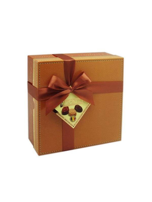 Набор шоколадных конфет  Пралине Маршанд  ассорти из 16 видов 400гр/в ассор