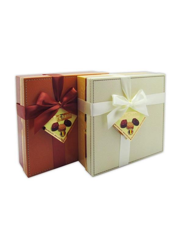 Набор шоколадных конфет  Пралине Маршанд  ассорти из 16 видов 400гр/в ассор