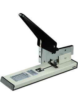 Степлер мощный Economy до 210 листов,№23/6-23/23, цвет черный