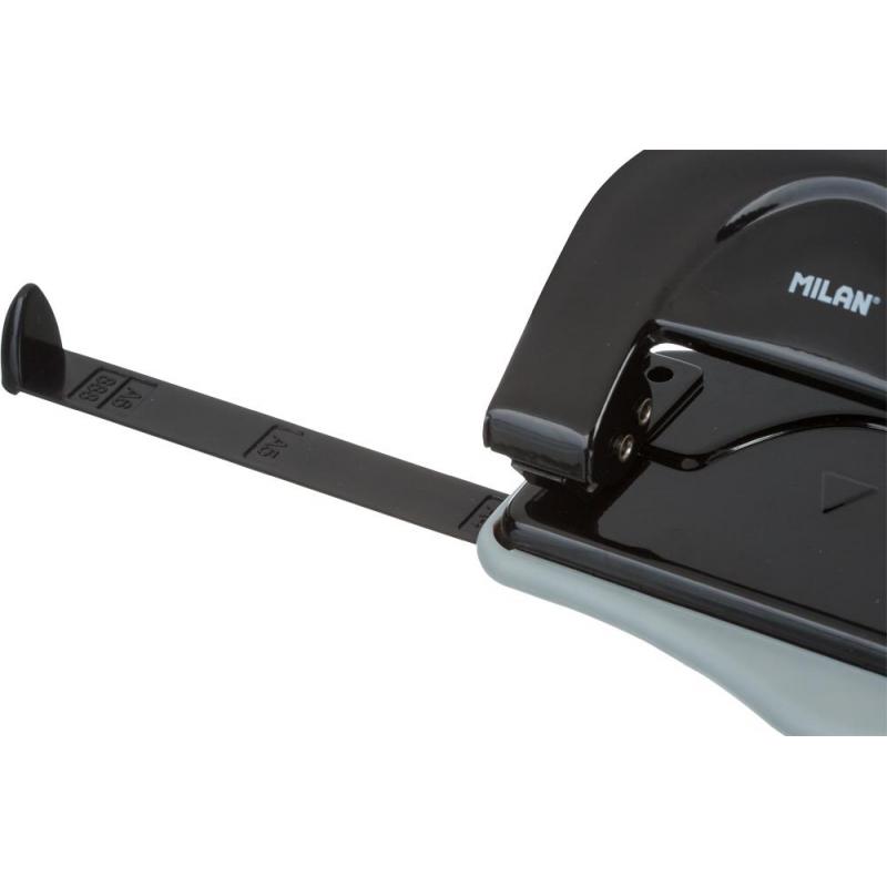 Дырокол Milan, до 15 листов, черный, металл. корпус, в карт.коробке 19012K
