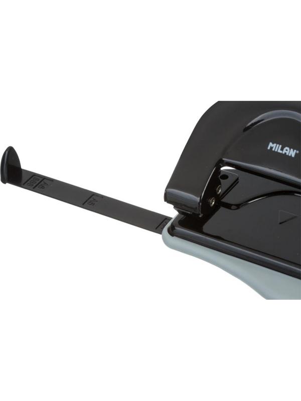 Дырокол Milan, до 15 листов, черный, металл. корпус, в карт.коробке 19012K