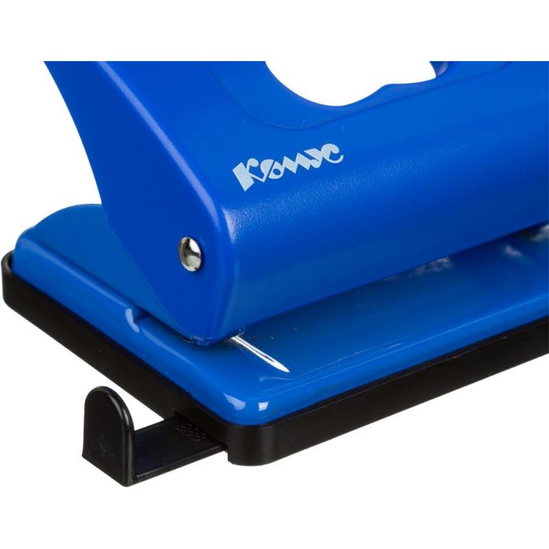 Дырокол Комус Prima 6325 синий до 20 листов.