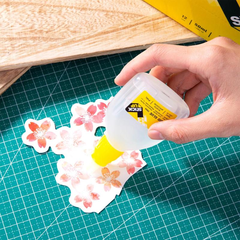 Клей канцелярский жидкий Deli 50мл прозрачный E7304