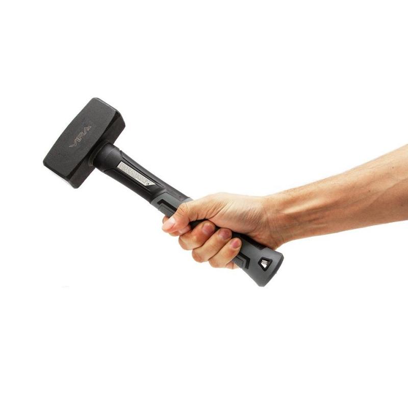 Кувалда 1250 г фибергласовая ручка VIRA RAGE 901000