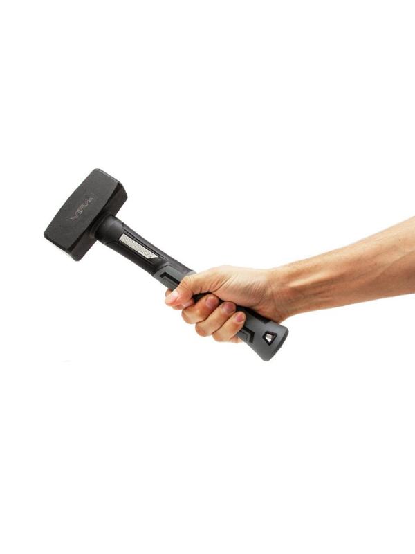 Кувалда 1250 г фибергласовая ручка VIRA RAGE 901000