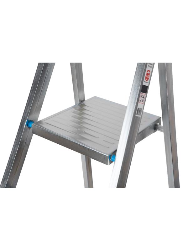 Стремянка стальная 6 ступеней Zalger (711-6)